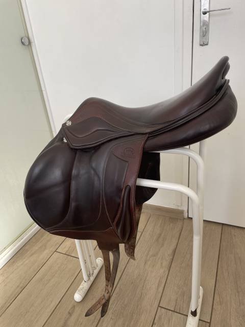 Selle Devoucoux Chiberta Lab